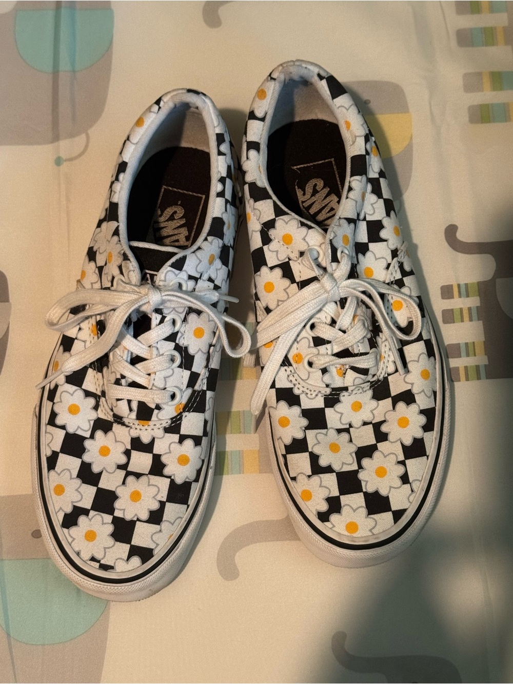 Vans Kids Black & White Checkerboard Daisy Lace-Up Sneakers with Yellow Centers